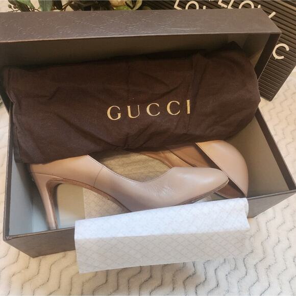GUCCI BEIGE LEATHER PUMP SIZE 40 WITH BOX & DUSTBAG - Picture 13 of 14